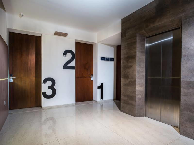 ג'קרטה Upscale Suites מראה חיצוני תמונה