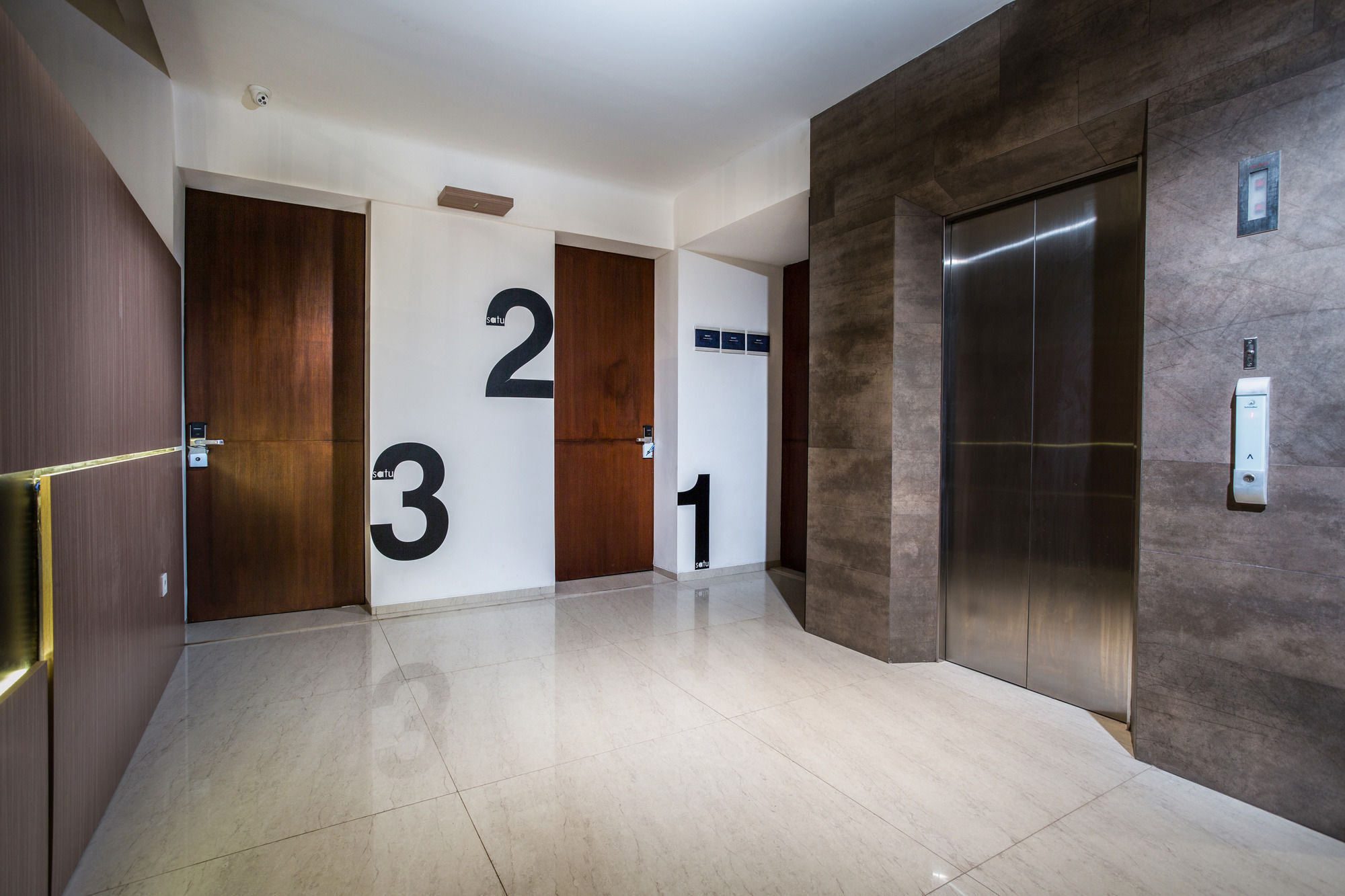ג'קרטה Upscale Suites מראה חיצוני תמונה